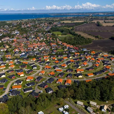 2 Typ D 130 * Großenbrode